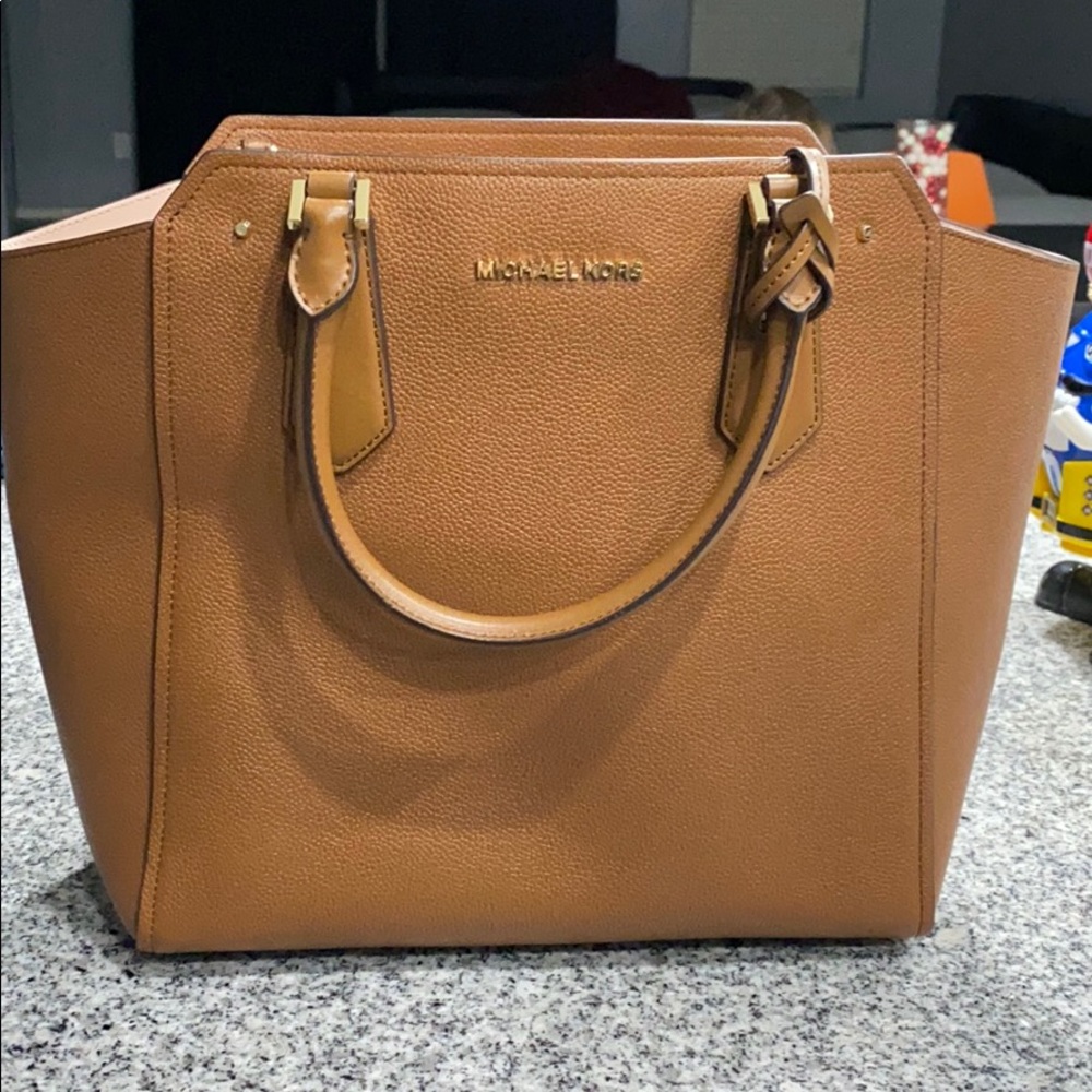 Michael Kors bag